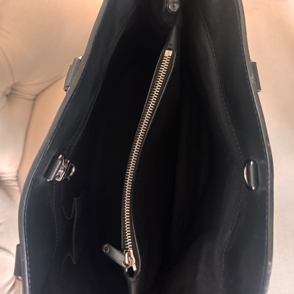 Louis Vuitton Black Epi Leather Satchel Handbag - Picture 8 of 14
